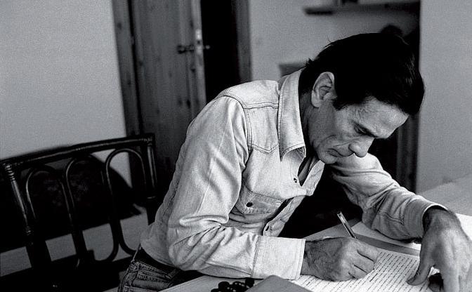 Pasolini scrive